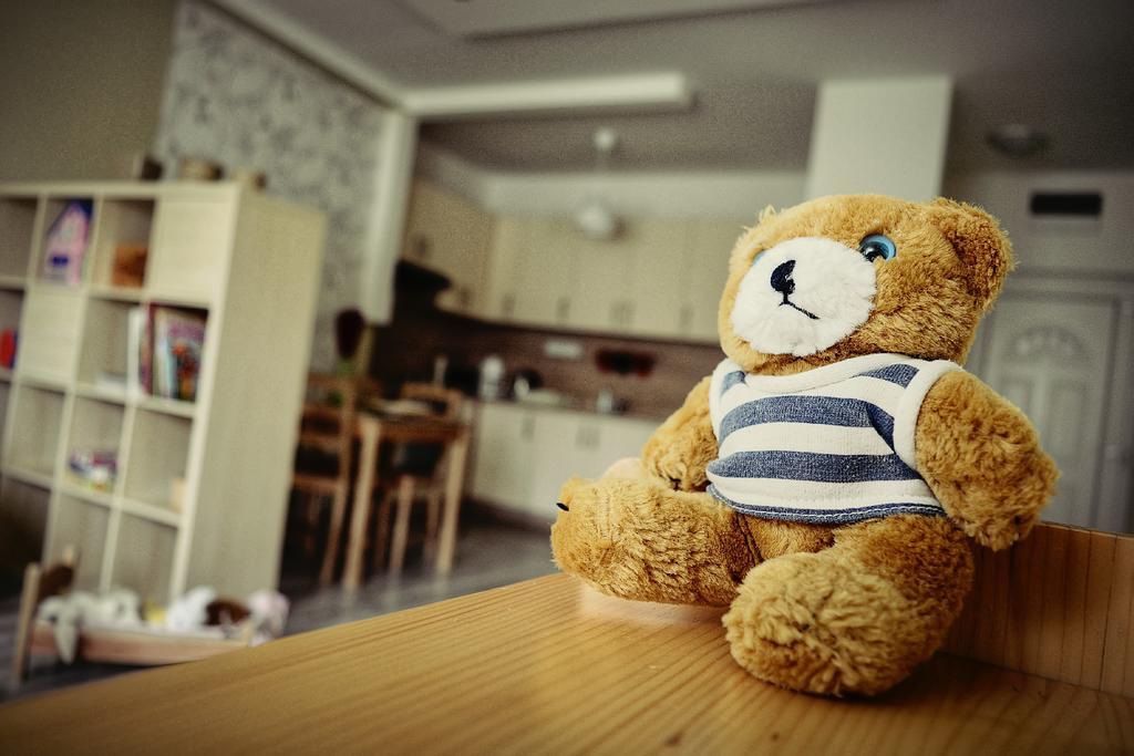 Family Residence Егер Екстериор снимка